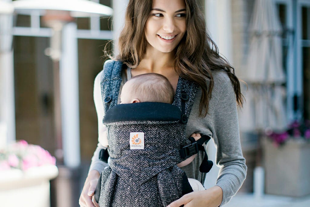 Babywearing Style : Herringbone is here!