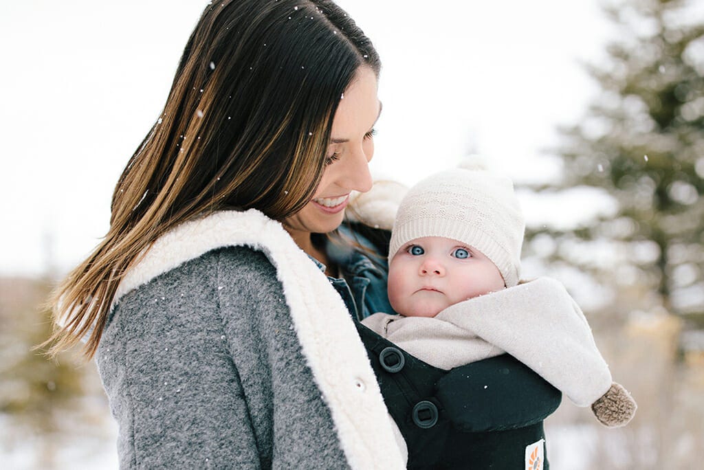 10 Parent Tips for Keeping Baby Warm Outdoors