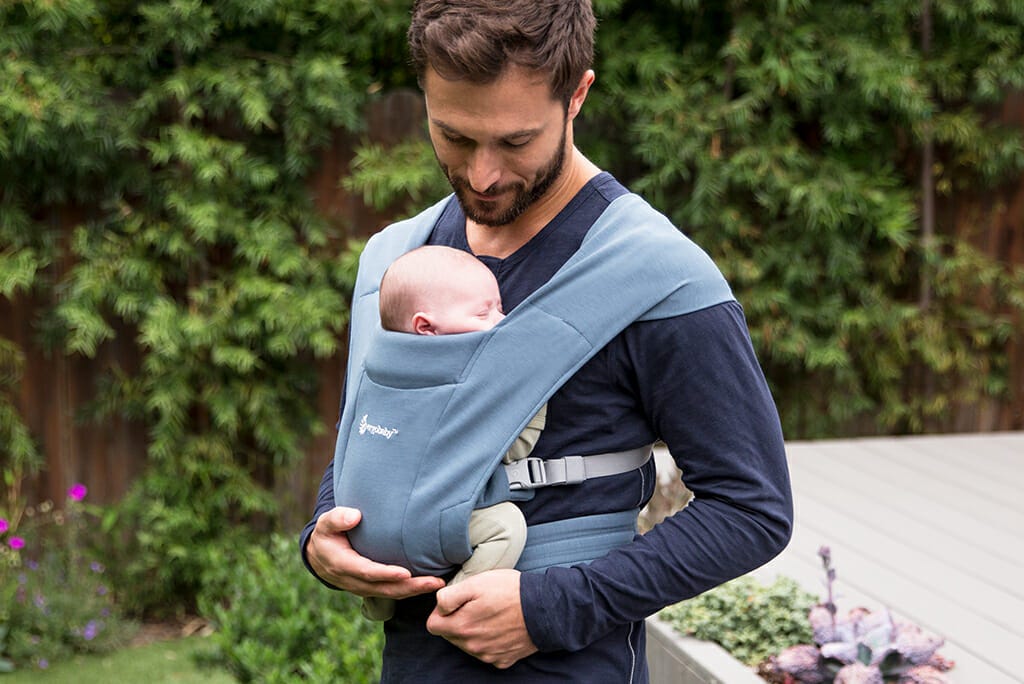 Natural and ergonomic carrying … simply because nature designed humans to be carried