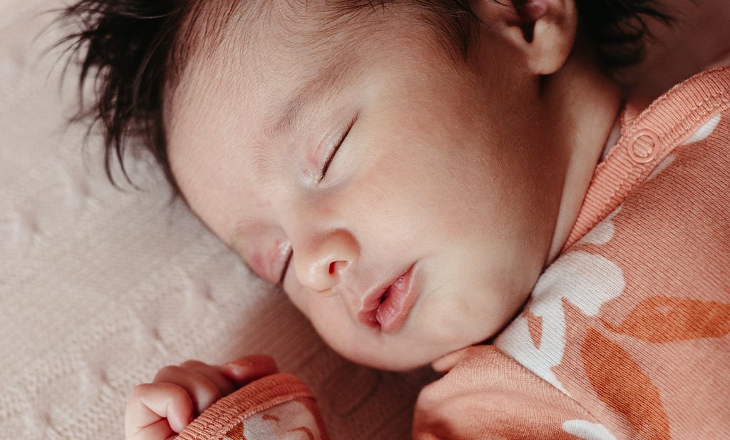 Lullabies or white noise? Which is best for baby sleep?